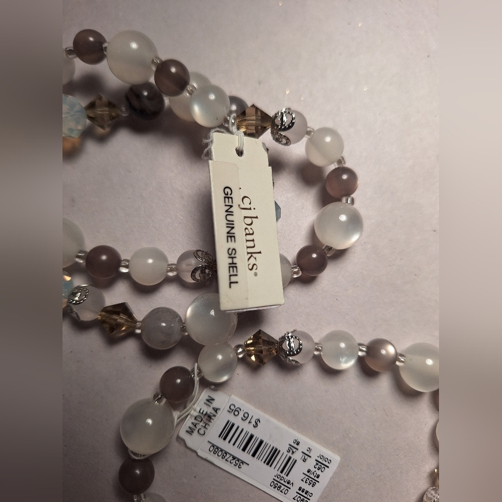 3 CJ Banks Shell Beaded Bracelets Stretchy Neutrals NWT Stretchy Whimsical Layer - Picture 3 of 5